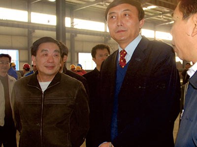 原湖南省副省長徐明華視察生產車間，彭琪董事長現場陪同